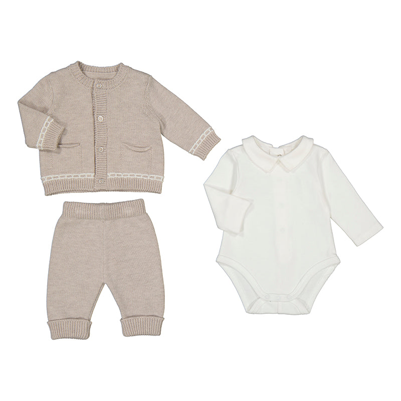 Neutral Layette Set